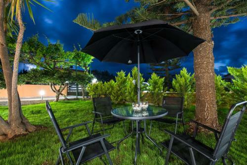 Garden Family Villa