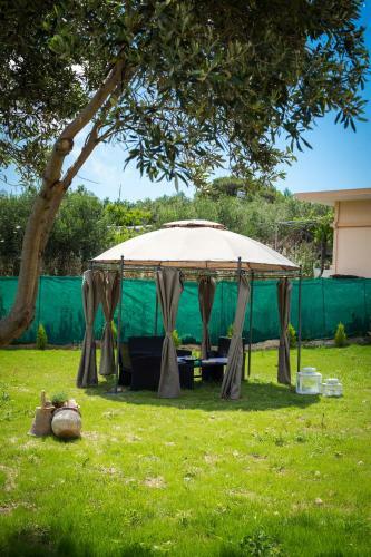 Garden Family Villa