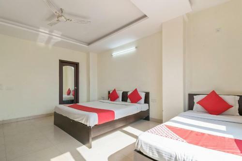 Hostal Oyo 10753 Hotel Triund Regency
