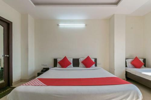 Hostal Oyo 10753 Hotel Triund Regency
