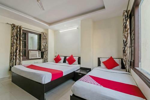Hostal Oyo 10753 Hotel Triund Regency