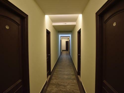 Hostal Oyo 10753 Hotel Triund Regency