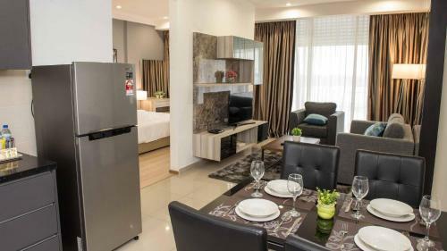 Hotel Encorp Marina Suites By Iconic Bliss