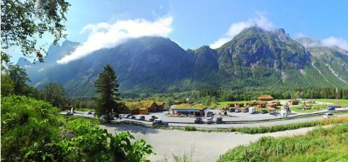Trollstigen Camping And Gjesteg�rd