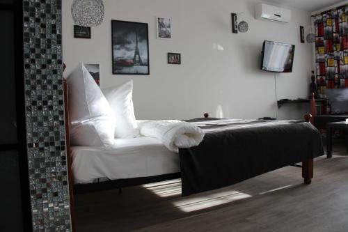 Apartment On Ternopolskaya 18