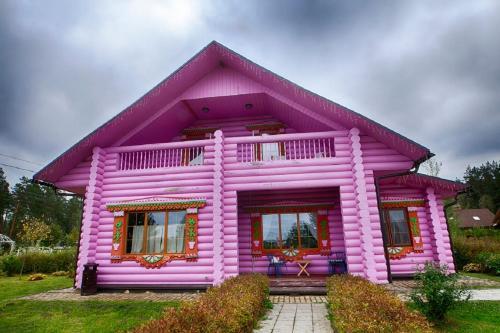 Eco-village Uhnovgrad