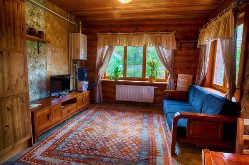 Eco-village Uhnovgrad