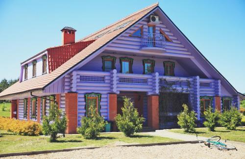 Eco-village Uhnovgrad