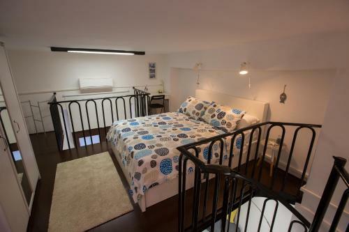 Classy Apartment In Piran Center Hd