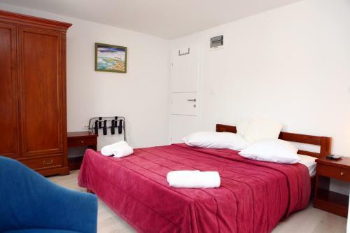 Premium Location Studio Apartment Mma1