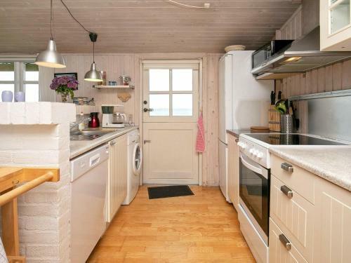 Three-bedroom Holiday Home In Vinderup 14