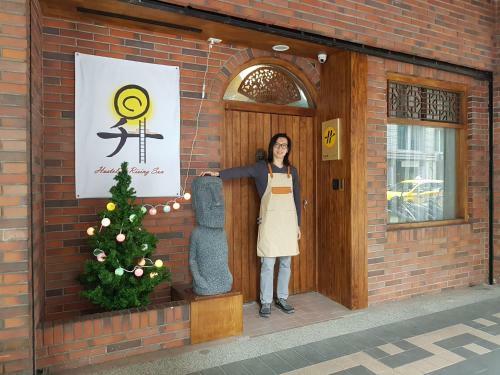 Hostel Of Rising Sun