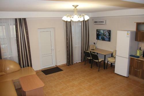 Villa- Azov