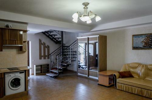 Villa- Azov