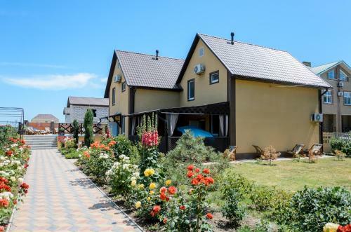 Villa- Azov