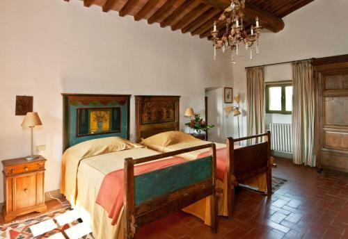 Volpaia Villa Sleeps 12 Wifi