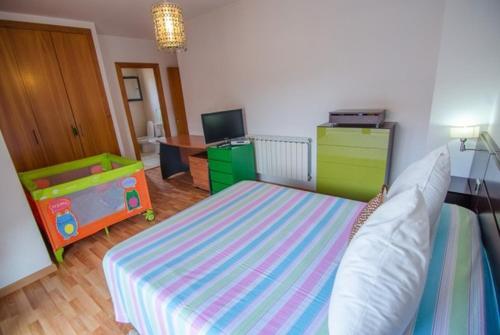 Blanes Villa Sleeps 8 Pool Air Con Wifi