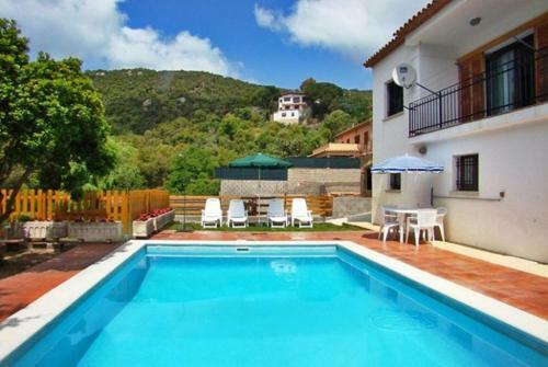 Les Cabanyes Villa Sleeps 6 Pool Wifi