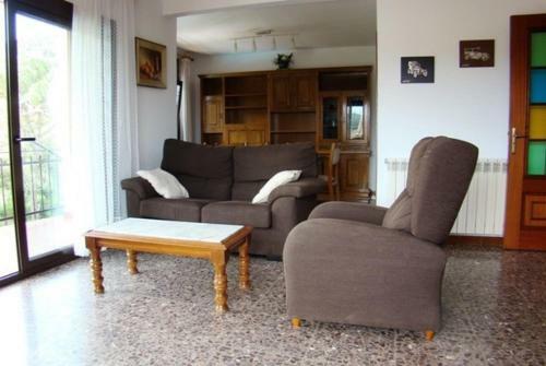 Les Cabanyes Villa Sleeps 6 Pool Wifi