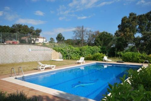 Caules Villa Sleeps 8 Pool Wifi