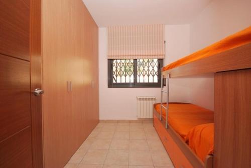 Caules Villa Sleeps 6 Pool Wifi