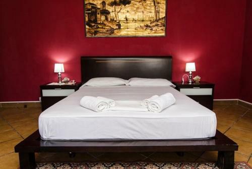 Caules Villa Sleeps 10 Pool Wifi