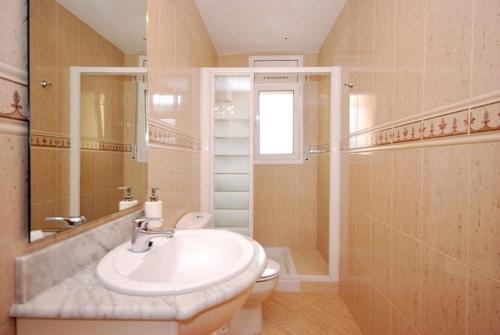 Caules Villa Sleeps 6 Pool