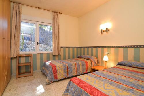 Lloret De Mar Villa Sleeps 8 Pool Wifi