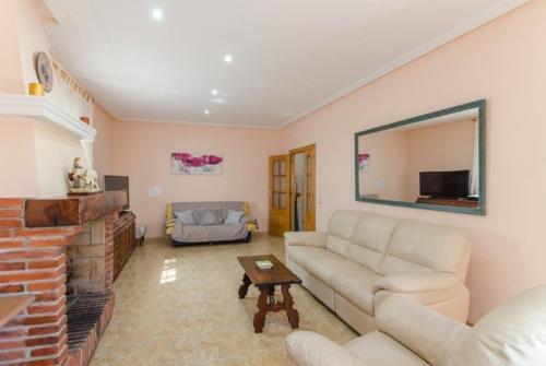 Lloret De Mar Villa Sleeps 12 Pool Wifi