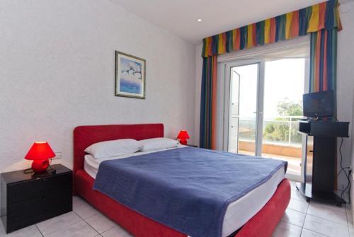 Lloret De Mar Villa Sleeps 8 Pool Wifi
