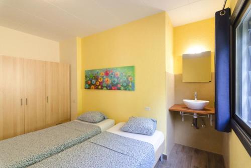 Lloret De Mar Villa Sleeps 14 Pool Wifi