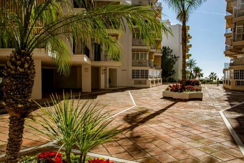 Apartamento Mdm- Beachfront Penthouse In Marbella