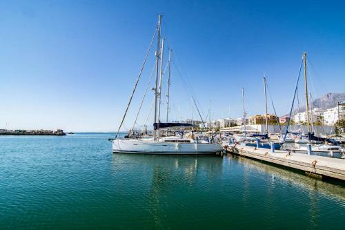 Apartamento Mdm- Beachfront Penthouse In Marbella