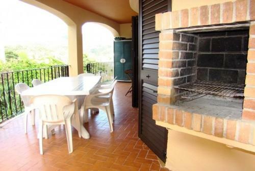 Sant Antoni De Calonge Villa Sleeps 6 Pool Wifi