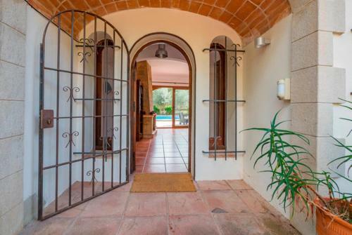 Sant Antoni De Calonge Villa Sleeps 6 Pool Wifi
