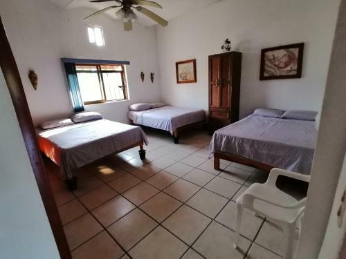 Bed & Breakfast Bungalows Casa Chalet Del Capit�n