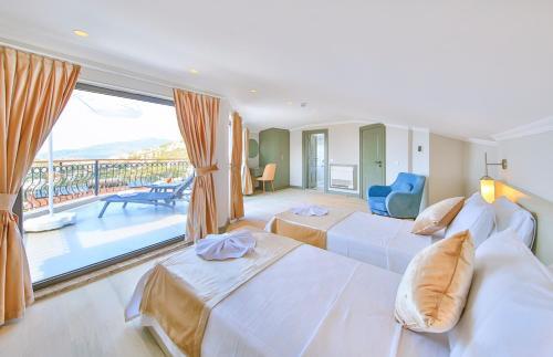 Kalkan Villa Sleeps 6 Pool Air Con Wifi