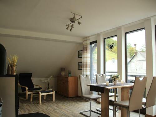 Modern Apartment In Elpe With Balcony