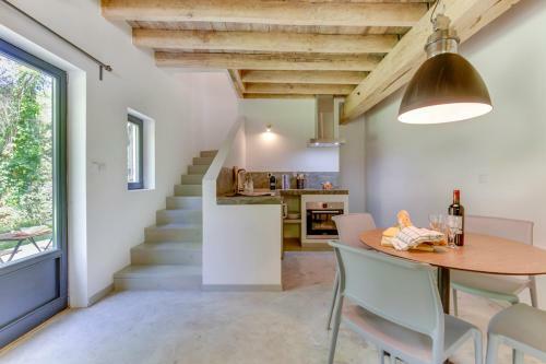 Saint-avit-senieur Villa Sleeps 12 Pool Wifi