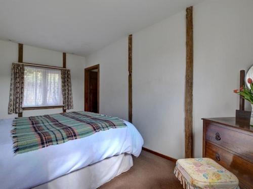 Stunning Cottage Set In Quiet Farmyard In Biddenden Countryside