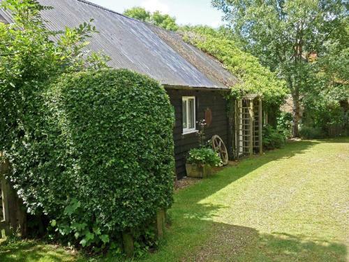 Stunning Cottage Set In Quiet Farmyard In Biddenden Countryside