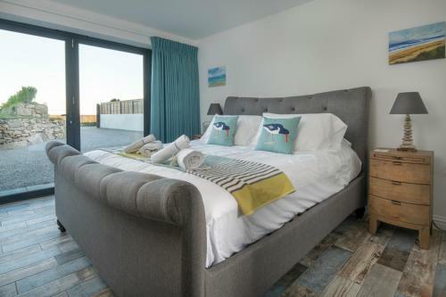 Carbis Bay Villa Sleeps 10 Wifi