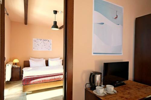 Alpina Hotel