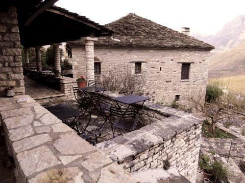 Hotel Arhontiko Aristis