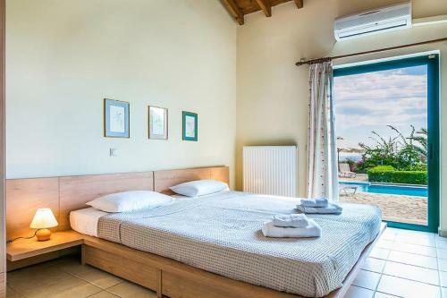 Anninata Villa Sleeps 6 Air Con Wifi