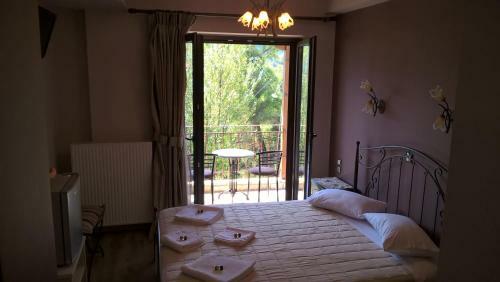 Hostal Guesthouse Kastania