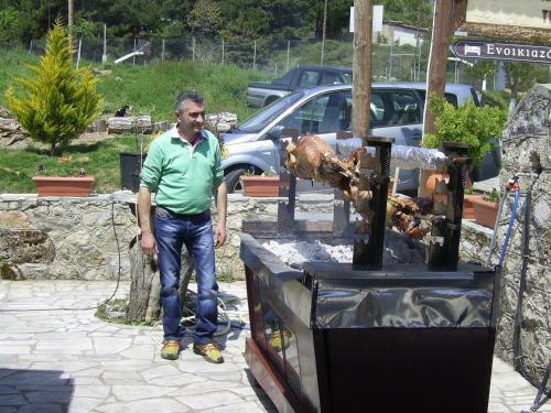 Hostal Guesthouse Kastania