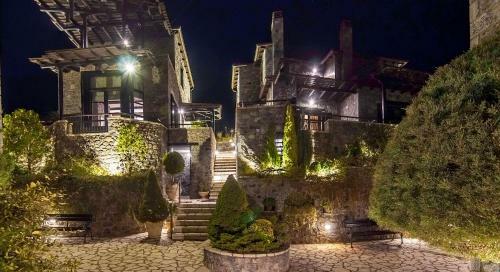 Hostal Ostra Menalon Luxury Suites
