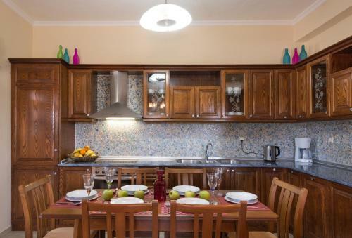 Corfu Villa Kokkini With Swimming Pool
