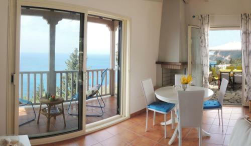 Agios Nikitas Nature Villas